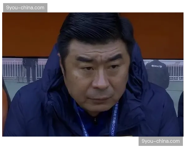 山东泰山热身赛表现：年轻球员王昊斌、彭逸翔获机会，韩鹏敢于启用新人