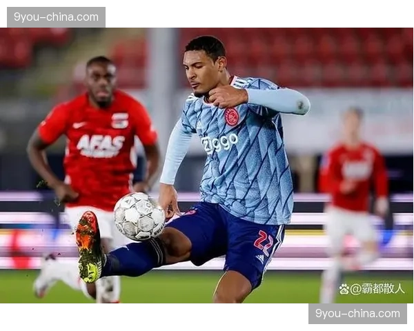 赛前最后一练，多特蒙德全员健康，仅阿莱单独进行恢复训练